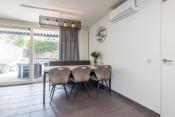 Medium property photo - Hendrik Van Veldekestraat 56, 6367 SC Voerendaal
